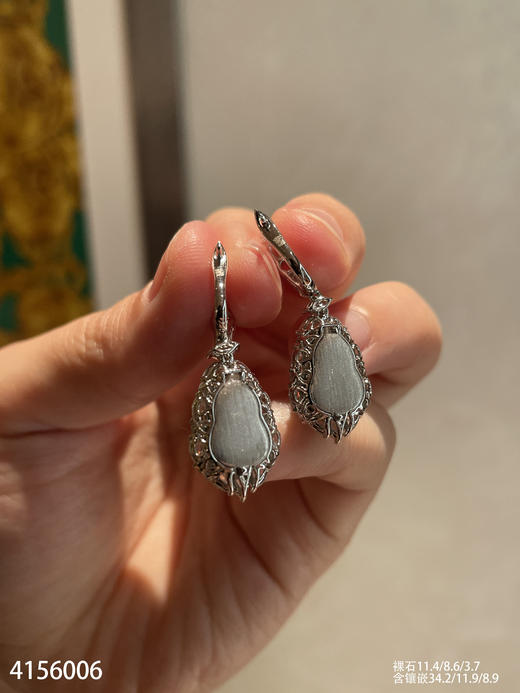 老坑玻璃种黄阳色调葫芦耳坠【4156006】具体价格微信咨询 商品图8