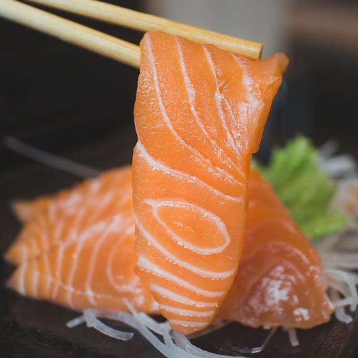 🔥🔥双重特惠🔥🔥送甜虾20尾🦐再减1⃣️0⃣️✈️挪威🇳🇴空运冰鲜三文鱼🍣三证齐全 · 送蘸料 商品图2