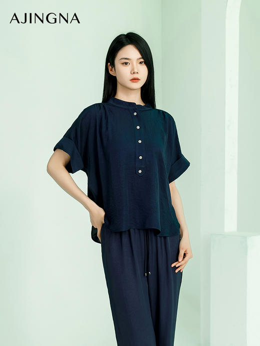 【商场同款】阿菁娜2024夏季新款宽松开叉翻袖扣上衣A30X102029 商品图1