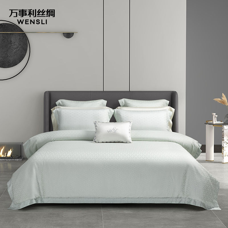 万事利“卡罗琳”床品四件套