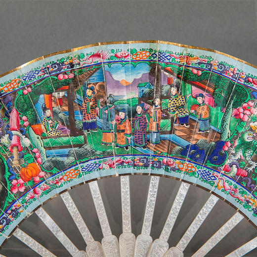 独角鹿西洋古董19世纪中国广东十三行出品母贝精雕扇骨「千人面」纸本彩绘古董折扇 商品图1