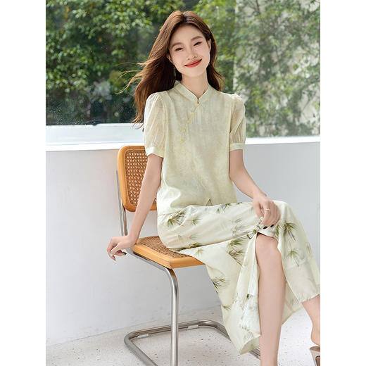 【专属特价】熙世界新中式改良旗袍上衣印花半身裙两件套夏款气质国风套装裙 商品图0