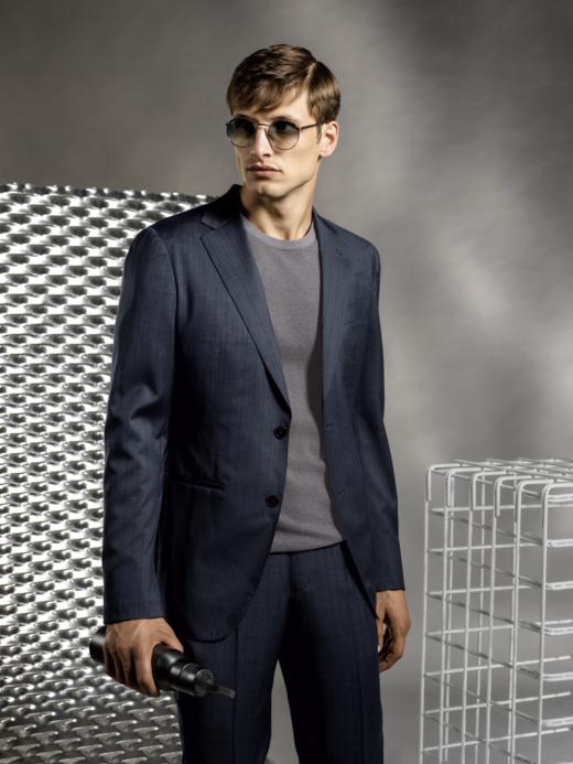 Stylbiella Super 120's 澳洲美丽诺羊毛纬向自然弹力灰色条纹全麻衬西装套装 商品图0