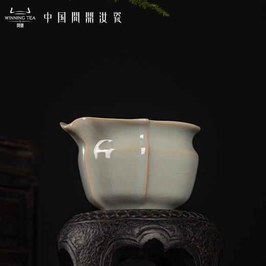 问鼎汝瓷鼎峰系列天青老款祥钟公杯 / 紫荆公杯 / 蒜头公杯 商品图4
