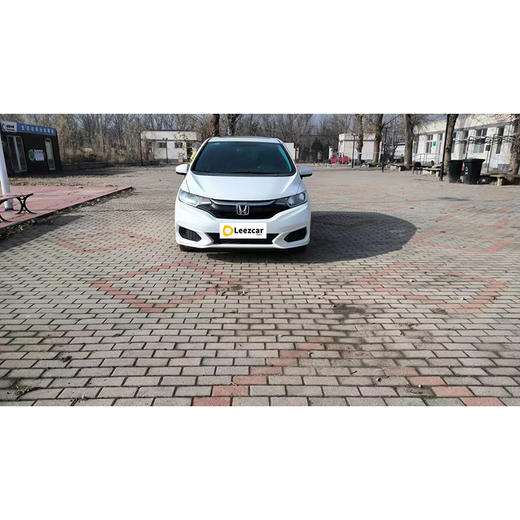 本田 飞度 1.5L CVT舒适天窗版【长租-北京】 商品图1