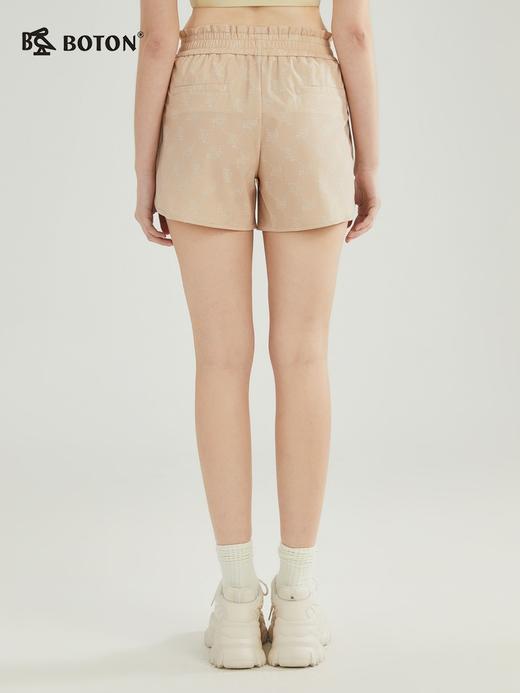 【第2件半价！尾货清仓不退不换】【清凉防晒】波顿年春夏女士针织橡筋腰短裤高端时尚宽松LF299223 商品图2