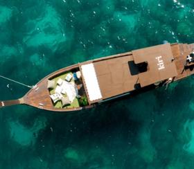 【普吉岛包船】kiri 长尾船|欢迎饮料&小吃软饮+新鲜椰子时令水果+浮潜+网红打卡点拍照|1-4人