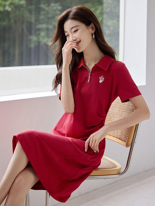 【专属特价】熙世界气质休闲Polo领连衣裙2025夏装新款显瘦收腰翻领短袖裙子 商品图1