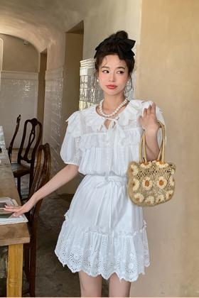 L.Fleuri 甜美可爱花边蕾丝上衣半裙套装 16485