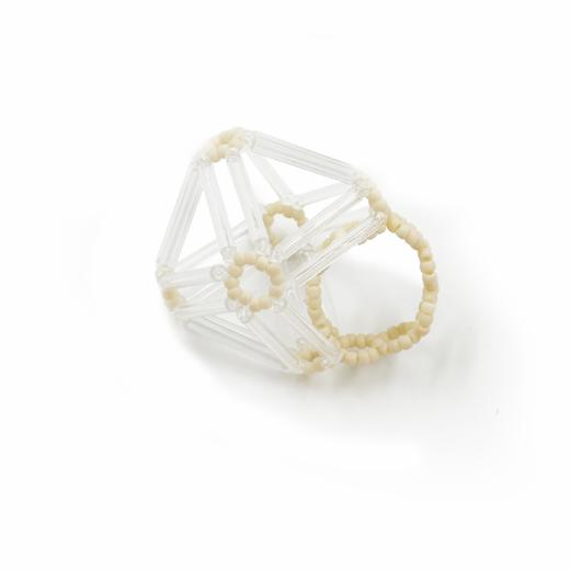 PENTA 卢浮宫形戒指 (白色） 商品图0