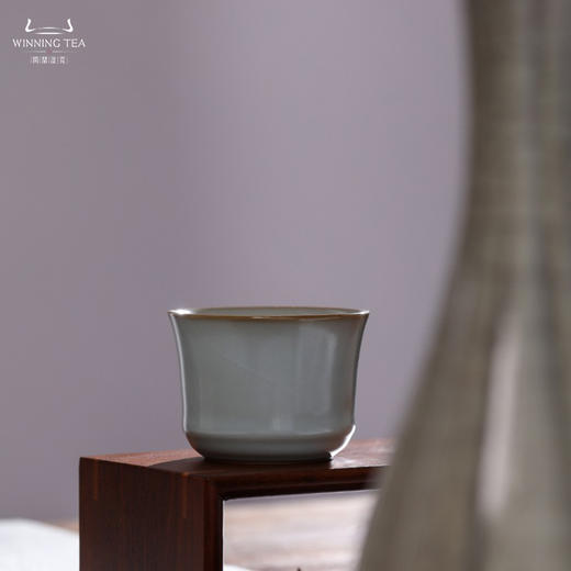 问鼎汝瓷复刻款月白竹律杯（大） 商品图0