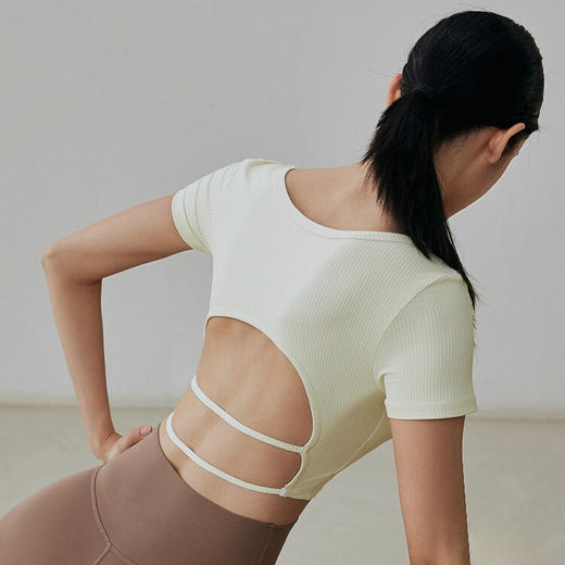 【限时秒】YOGACODE【火树银花系列】2024 方领性感露背短款运动T恤跑步健身上衣DST716 商品图0