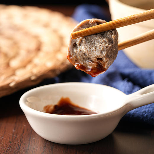 陶陶居·潮汕牛肉丸 含肉量高达93% 新鲜现切 顺丰冷链运输 无防腐剂，孕妇小孩都可以放心吃 白水煮也超好吃 商品图2