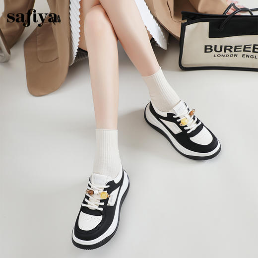 Safiya/索菲娅2024秋季百搭小个子松糕厚底增高休闲运动板鞋 SF43112102 商品图1