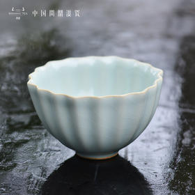 问鼎汝瓷鼎峰系列天青老款菱式盅