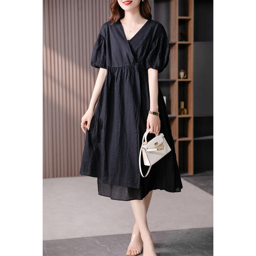 89153原形法式收腰不对称连衣裙女2024春夏季新款花苞袖V领显瘦长裙子 商品图3