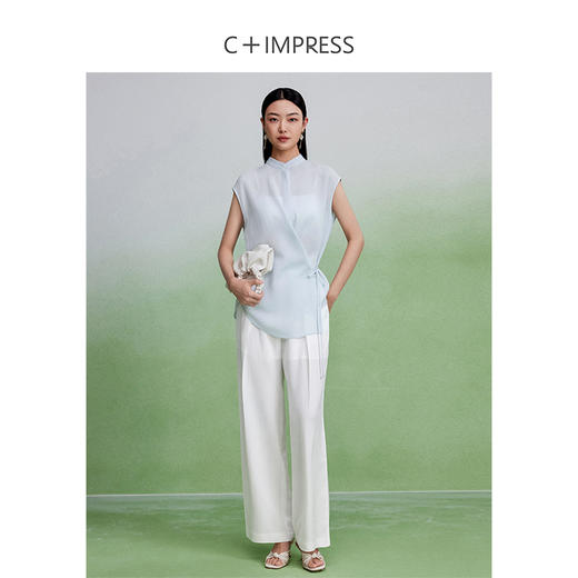 西嘉CS2402065C+IMPRESS/西嘉肌理感醋酸衬衫女夏围裹式小飞袖绑带立领气质上衣 商品图2
