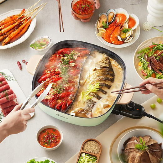 #新老款式随机发货#小熊 鸳鸯锅6L 电火锅 电炒锅 可供4~8人 多功能锅 分体式 家用 电热锅 料理涮肉 火锅 锅具 6L（Bear）包邮 商品图6