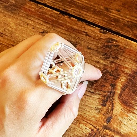 PENTA 卢浮宫形戒指 (白色） 商品图2