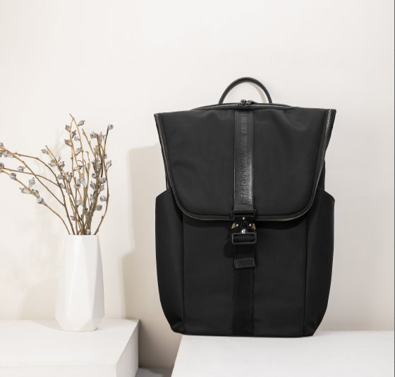 皮尔卡丹官方正品大容量旅游出行办公男女同款双肩包