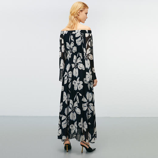 EITIE爱特爱秋新款气质通勤一字领印花收腰连衣裙7907602 商品图4