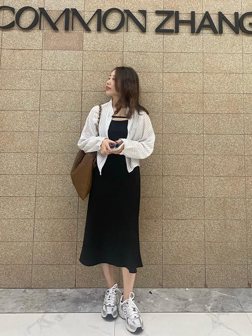 【百图lulu定制】【闲云衬衫】凉爽天丝 灰色条纹 连肩袖 短款衬衫 披肩 商品图6