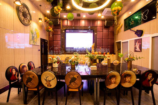 南宁慢姑娘合顺寨轰趴2馆 商品图1