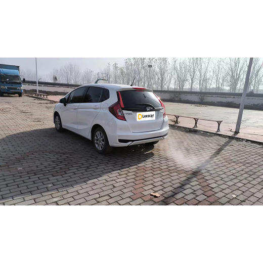 本田 飞度 1.5L CVT舒适天窗版【长租-北京】 商品图4