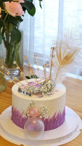 紫色皇冠满天星