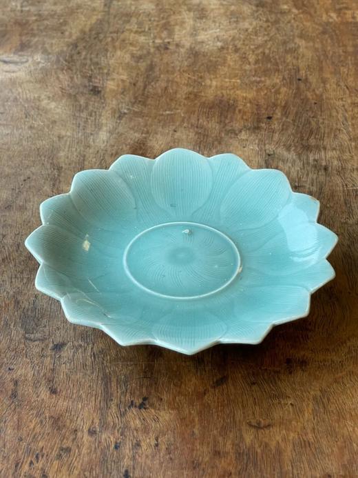 龙泉粉青釉莲花形撇口盘，顺丰包邮 商品图4