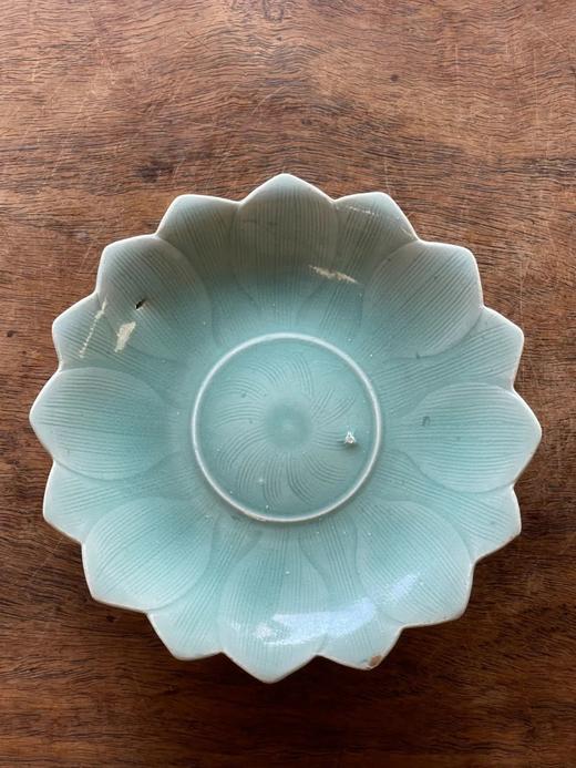 龙泉粉青釉莲花形撇口盘，顺丰包邮 商品图13