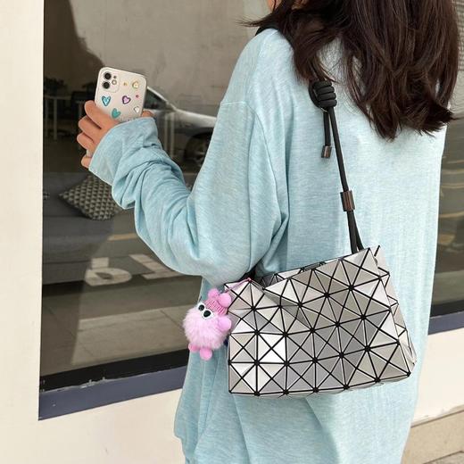 三宅法棍腋下包可单肩斜挎带拉链 商品图9