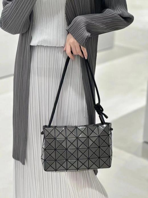 三宅法棍腋下包可单肩斜挎带拉链 商品图3