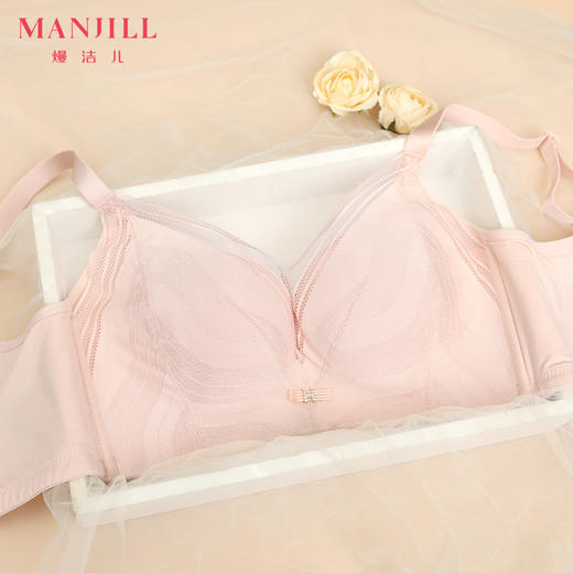 【商场同款】熳洁儿 小胸聚拢调整型一片式无钢圈婴儿棉杯律动系列22201508 商品图1