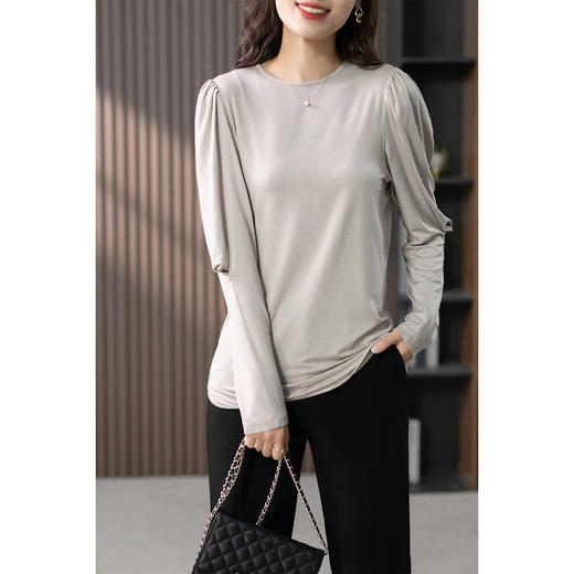 87781原形设计感泡泡袖正肩长袖t恤女2024春季新款韩版法式修身打底衫 商品图2