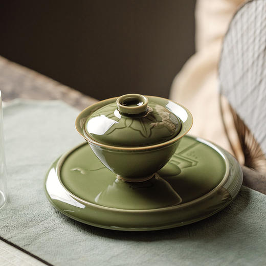 暮苍斋<缠枝纹盖碗> 商品图3