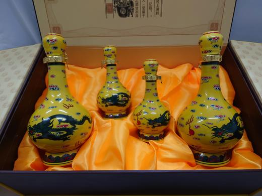 牛栏山经典礼盒 商品图2