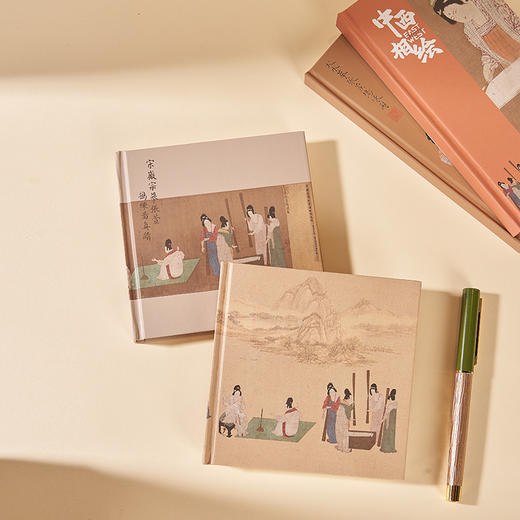 波士顿美术博物馆 礼遇东西系列 捣练图口袋 仕女 卷轴 山水横版 睡莲 笔记本 商品图3