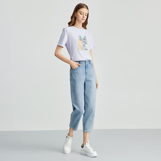 EITIE爱特爱简约百搭显瘦直筒柔软纯棉印花T恤上衣夏季新款B2402304 商品图2