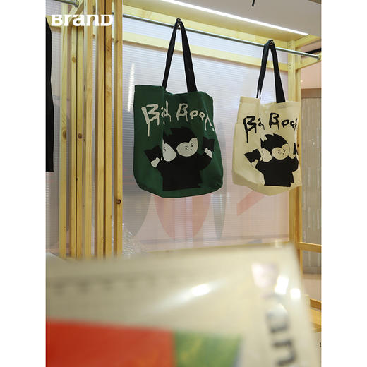 XMT丨BadBook Market帆布袋（白色）周边 BranD杂志社 商品图2