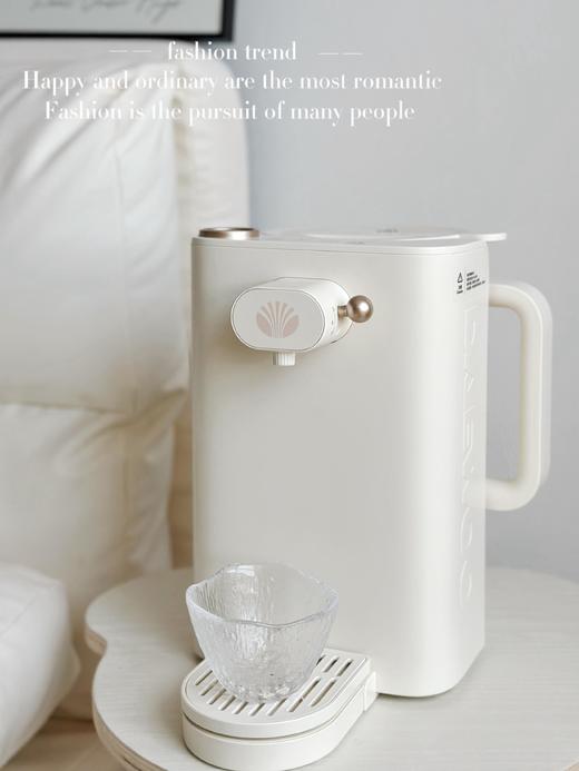 大宇定量出水恒温热水壶智能泡奶机全自动1800mlDY-TN21 商品图2
