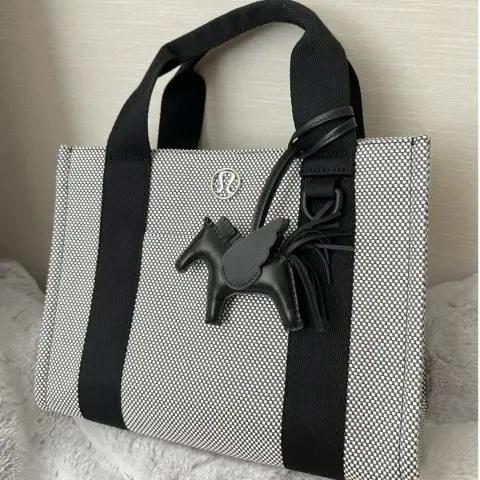 黑色补货啦！lululemon  帆布托特包 10L 商品图0