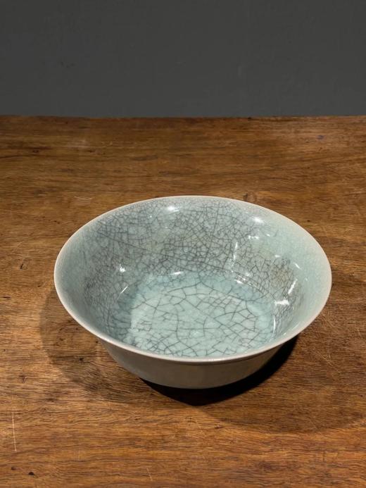 河南青瓷天青釉折沿大碗 ，1980年代后期，顺丰包邮 商品图1