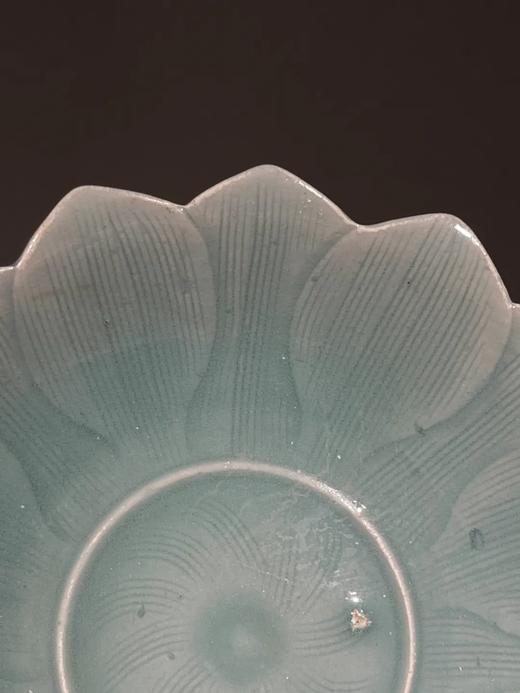 龙泉粉青釉莲花形撇口盘，顺丰包邮 商品图6