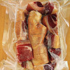 云南高原火腿猪脚  选用云南跑山黑猪，带骨火腿脚 骨：肉=3:7，肥：瘦=2:8，已经砍成小块，方便食用  醇香软嫩  肥而不腻！ 商品缩略图3