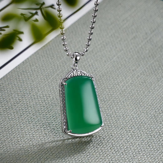 子佩集S925银玉髓夏雨幽境套链【DZ016855】纯银绿玉髓项链无事牌2406 商品图1