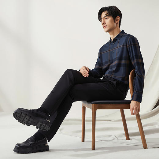 【高端系列】柒牌长袖衬衫男士2024秋冬新款时尚格纹提花针织衬衣127A70130 商品图3