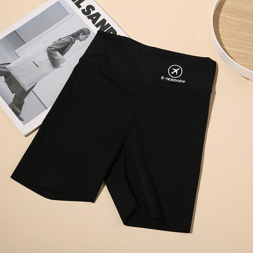 【儿童鲨鱼裤 夏日出行随心搭！】2024新款女童安全裤夏季薄款可外穿中大儿童三分裤高腰弹力打底裤 商品图5