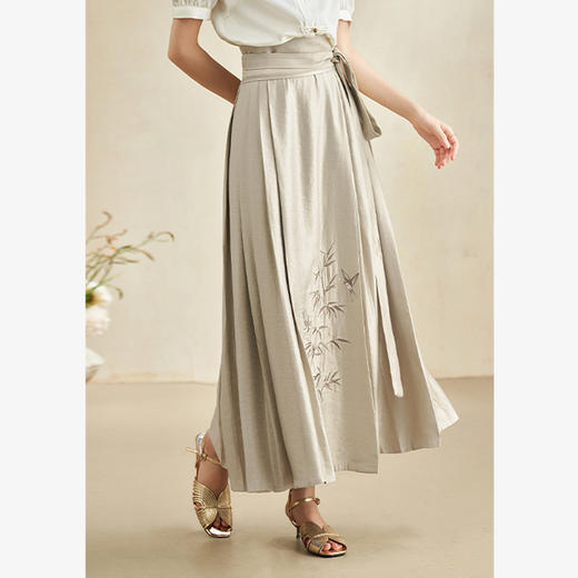 新中式缎面竹叶绣花马面裙新款国风高腰百搭半身裙V0340140 商品图0