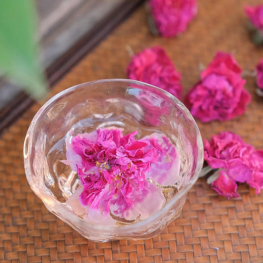 重瓣玫瑰花冠茶  无硫熏！在玫瑰生长过程中精油含量醉篙的时候采摘，醉大程度的保留玫瑰精油，滋yang效果醉好👍🏻花香浓郁、入口甘甜~疏甘气顺，养yan好帮手😄 商品图3